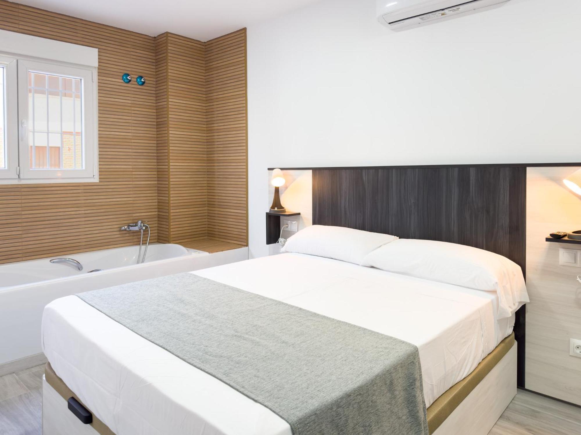Benahavis Iii Airport Apartment Malaga